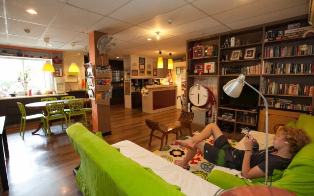 River City Inn - Hostel