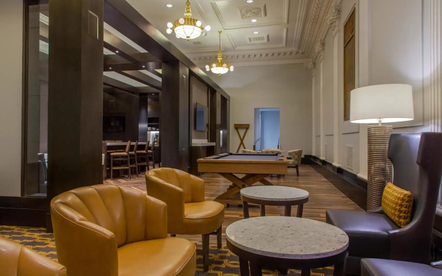 Hilton New Orleans/St. Charles Avenue