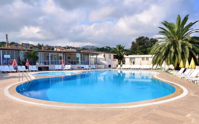 Amadeus Motel