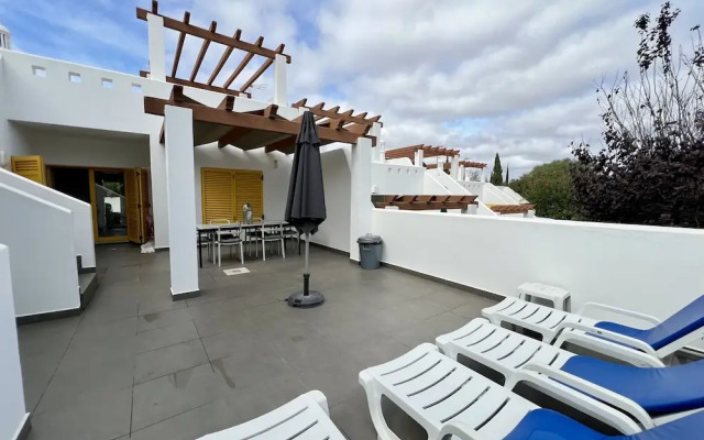 Vilamoura Club Villa 3 by Homing