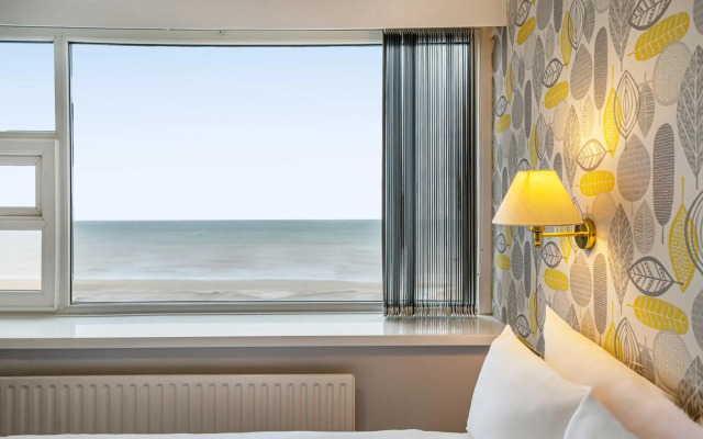 Bluewaters Hotel