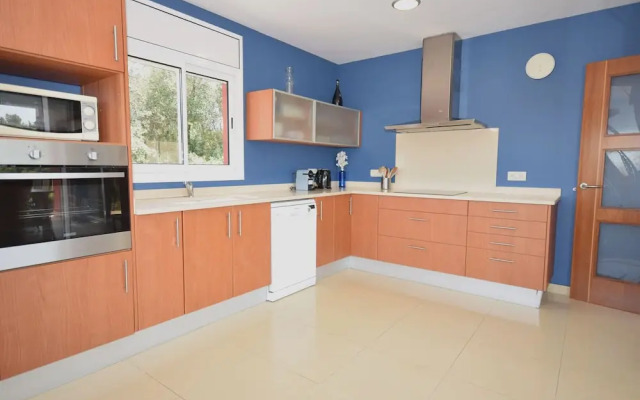 Cozy Villa in Begur With Swimming Pool