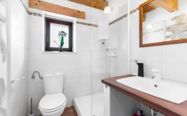 Holiday House with Pool Villa Ladybug