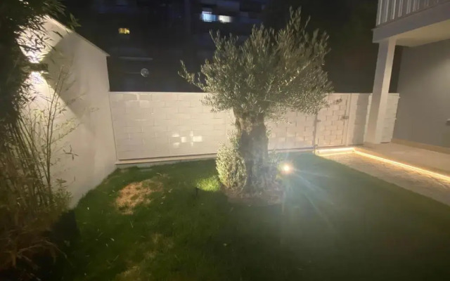 Grey House Guest House Luxury