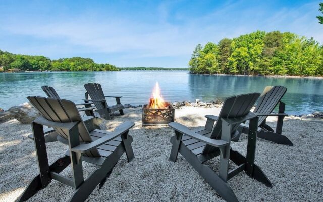 Lake Norman Hideaway