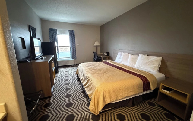 Relax Inn & Suites