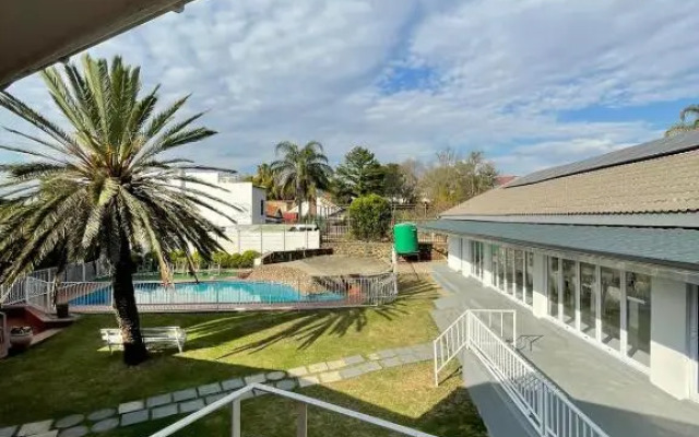 Zinzanathi Guesthouse