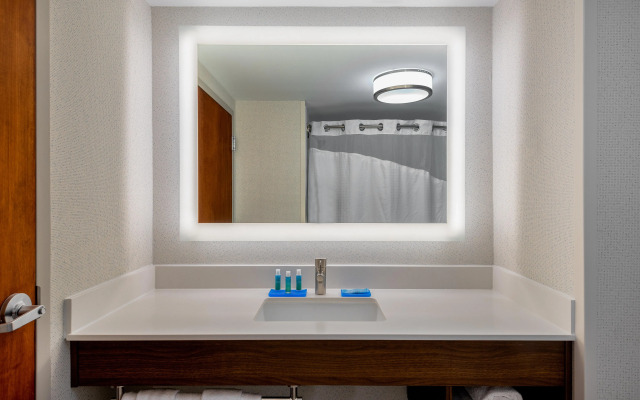 Holiday Inn Express Chapel Hill by IHG