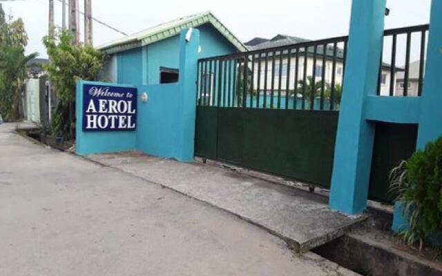 Room in Lodge - Aerol Hotel and Suites