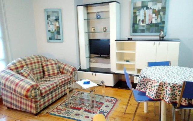 Apartment with 2 Bedrooms in Llanes, with Wifi - 200 M From the Beach