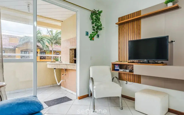 2BR apt W/balcony 220m Bombas Fdl103