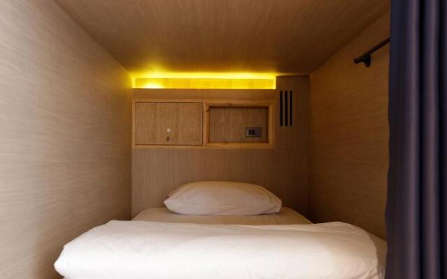 Borbaboom Phuket Poshtel & Hostel By Zuzu