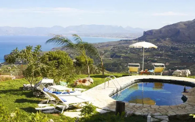 Villa Orca