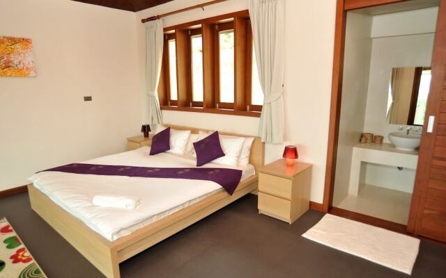 Maenam Hills Villa