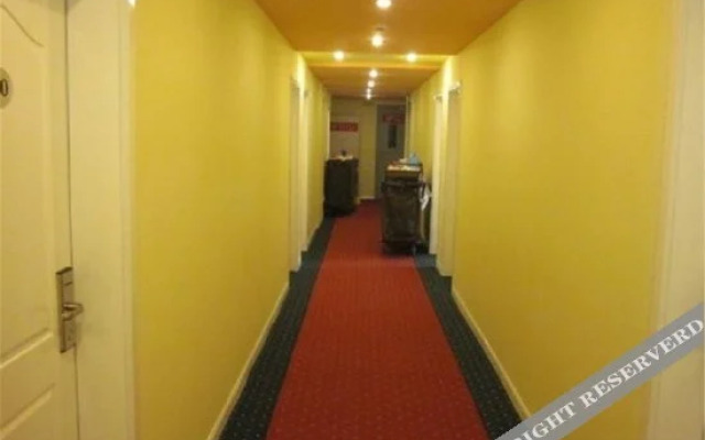 Ease Hotel (Chengde Xinglong County Branch)