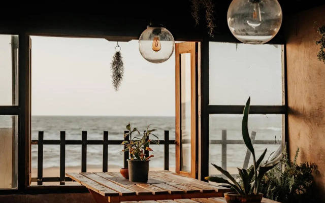 Winston Sea Front Villa