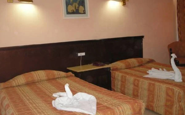 Regency Lodge Hotel