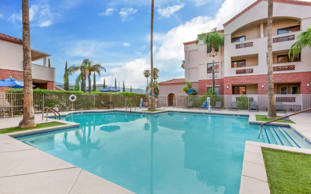 Hilton Vacation Club Varsity Club Tucson