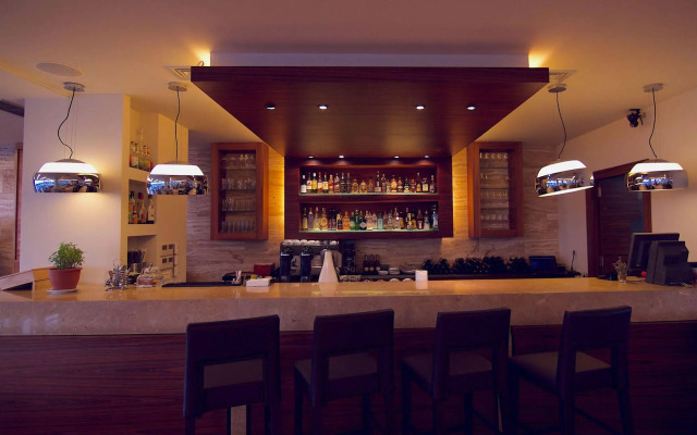Elysion Hotel