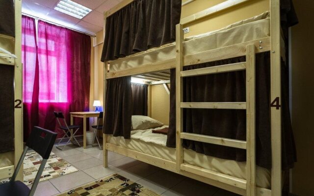 Honey Hostel