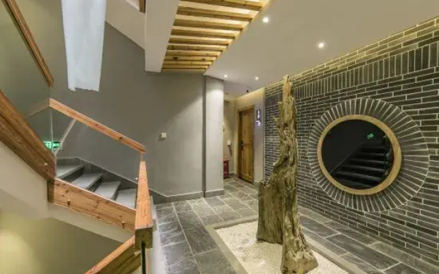 Chaxiang Manwu Hotel
