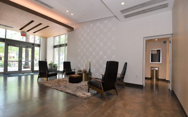 Lovely apt in the heart Midtown