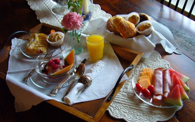 1818 Rising Sun Bed & Breakfast