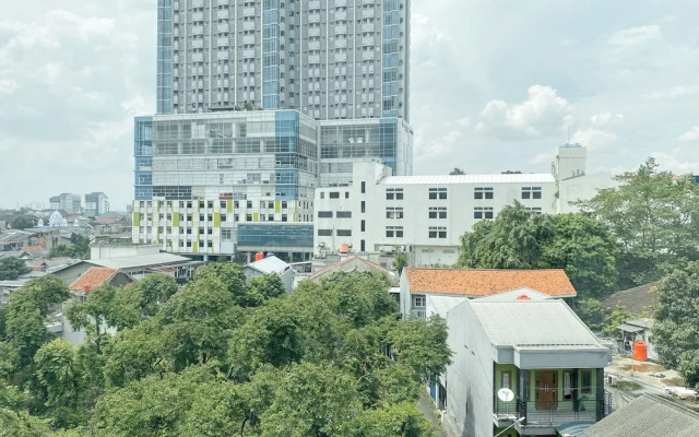 Good Deal And Homey Studio Apartment At Margonda Residence 1