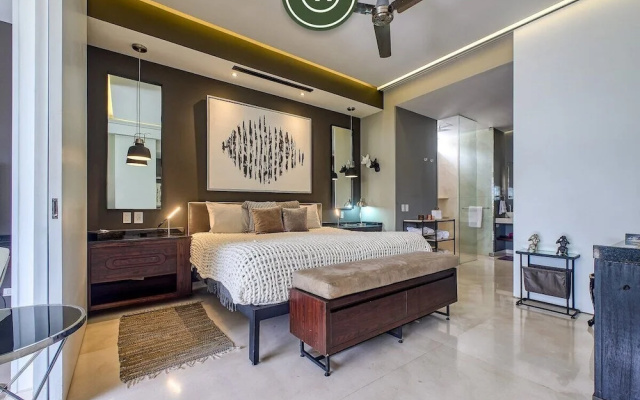Luxury 1 BR Condo in Pier 57 - Infinity Pool