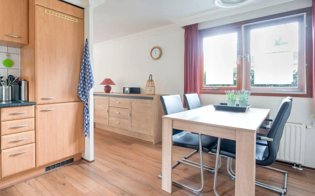 Delightful Chalet in Putten with Garden