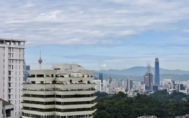 Ken Bangsar By Sleepy Bear