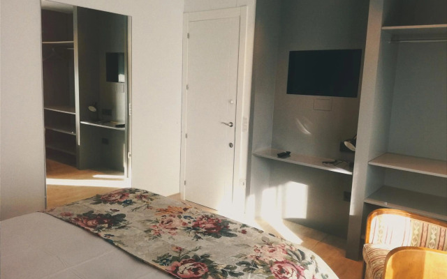 Turistic Girona - Piso de 3 habitaciones