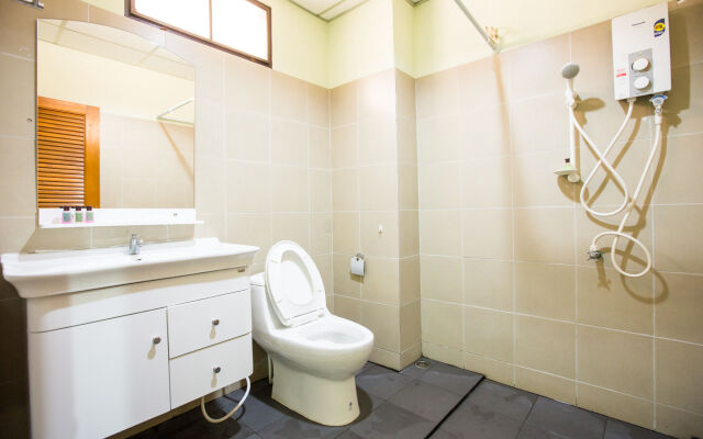 Banlanna Services Apartment