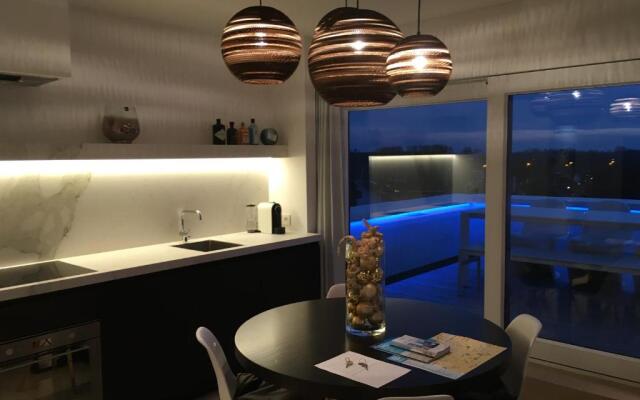 Penthouse William