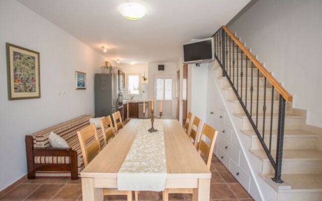 Holiday House Suzi1 - With Pool: Sutivan. Island Brac