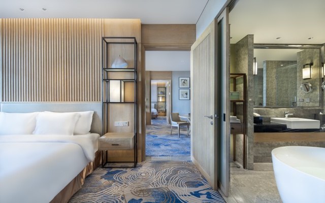 Crowne Plaza Kunming Ancient Dian Town by IHG