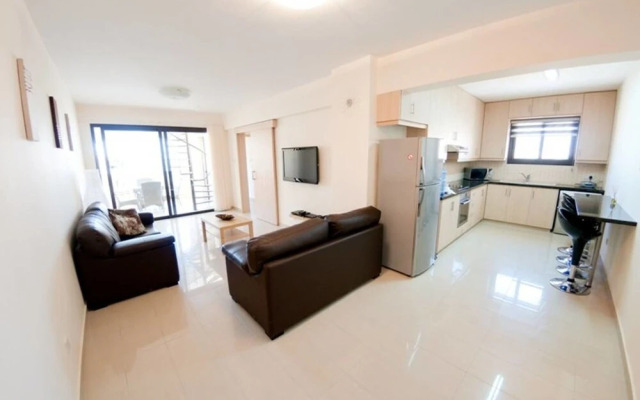 Private Roof Top Terrace Overlooking Pool in Pyla