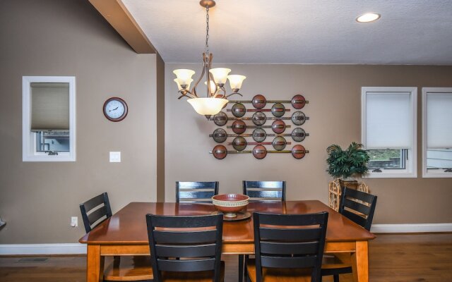 Strawberry Fields 3 Bedroom Townhome