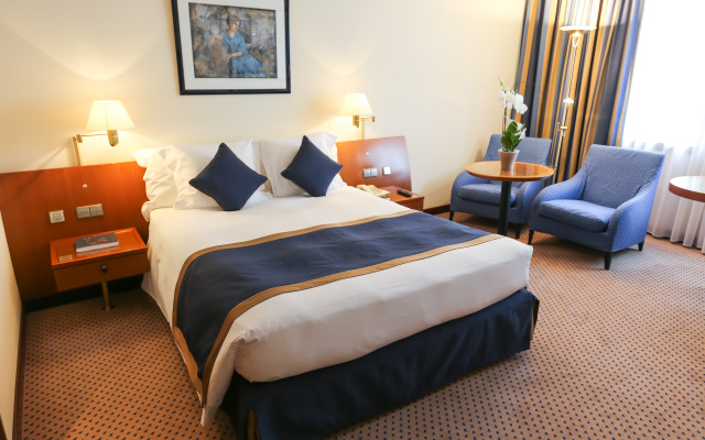 Le Royal Hotels & Resorts