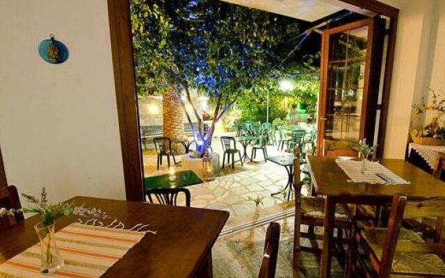 Narkissos Hotel