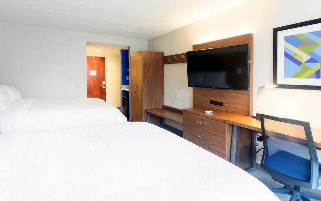 Holiday Inn Express Richmond Airport by IHG