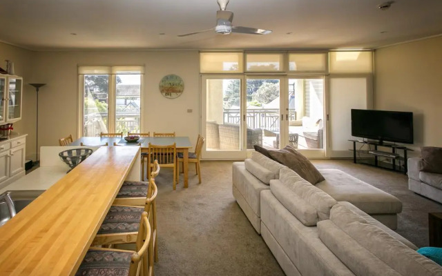 Portsea Village Resort