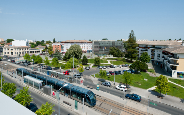 Ténéo Apparthotel Talence - Centre