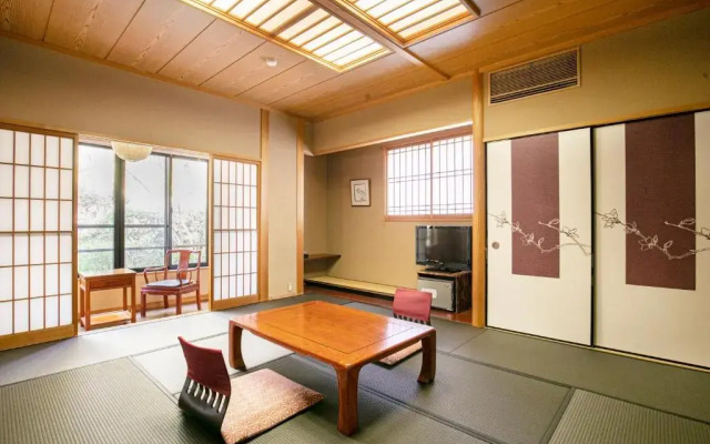 Yufuin Baien Garden Resort