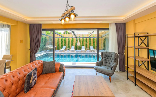 Söğüt 1 - 4 Bedroom with jacuzzi in Fethiye