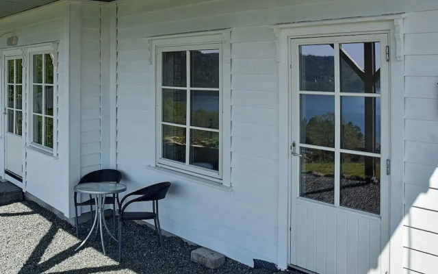 6 Person Holiday Home in Onarheim