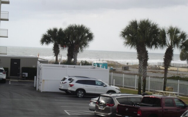 Seaside Beach & Racquet Club 2203