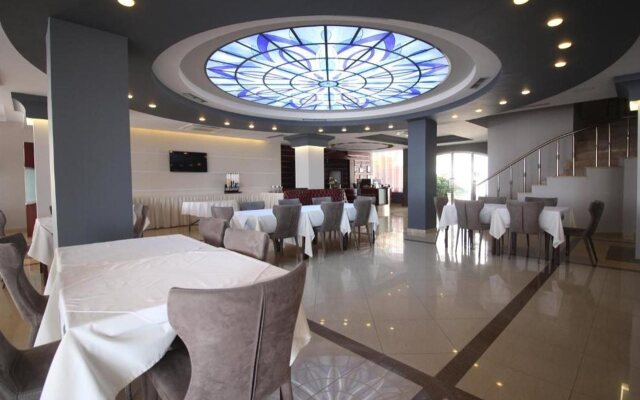 Hotel Saranda International