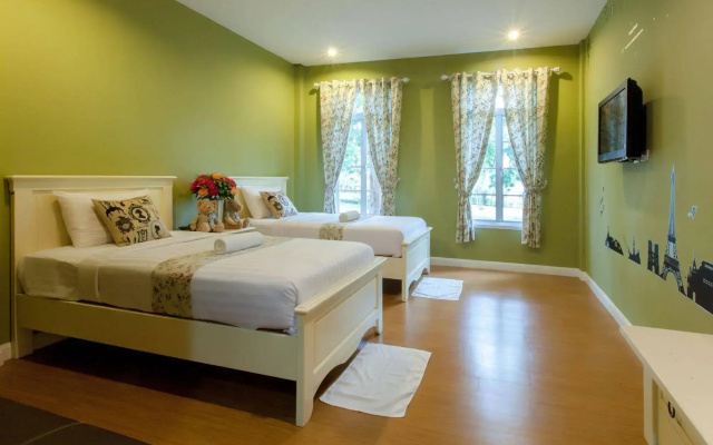Varee Valley Resort and Restaurant