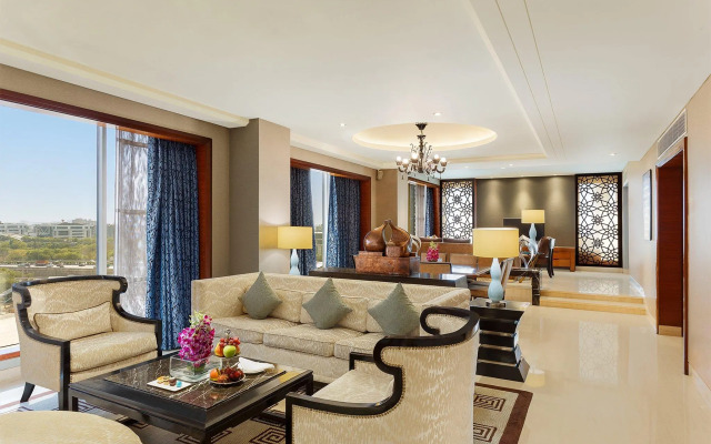 Crowne Plaza Hotel Gurgaon by IHG